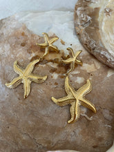 Load image into Gallery viewer, Milla Double Starfish Stud Earring Gold
